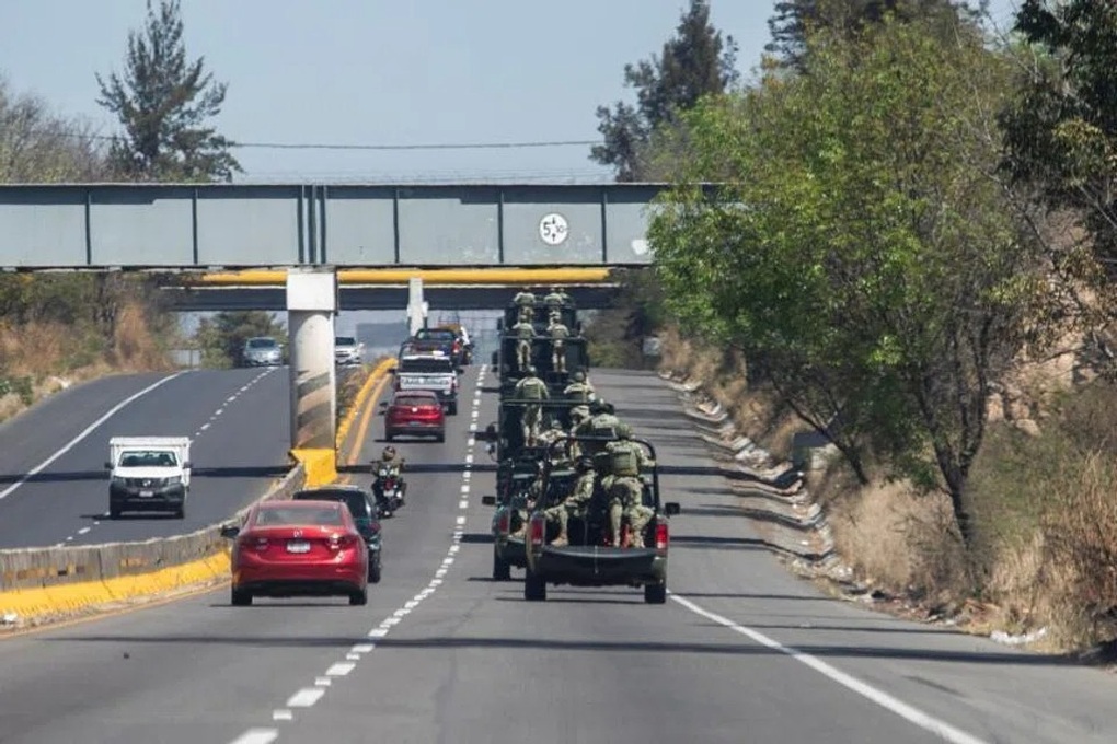 Băng đảng trả thù cho ông trùm ma túy, Mexico điều 10.000 quân trấn áp - 1