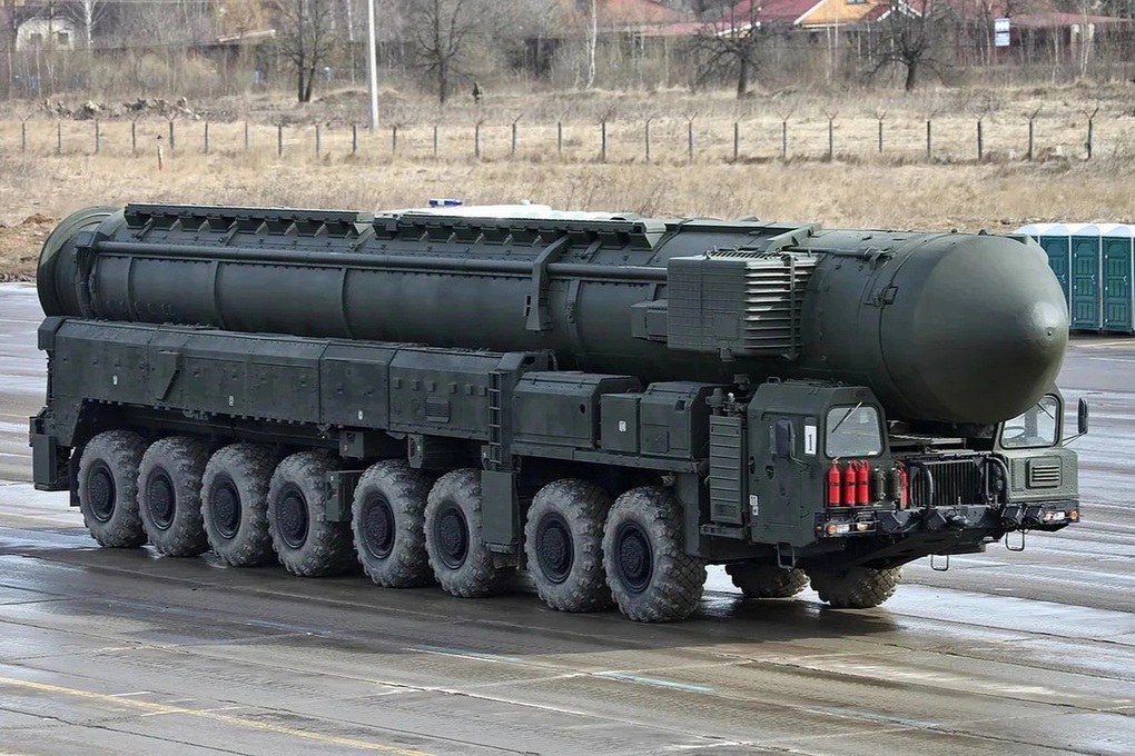 Báo Mỹ: Washington và Moscow đang chốt thỏa thuận hạt nhân mới - 1