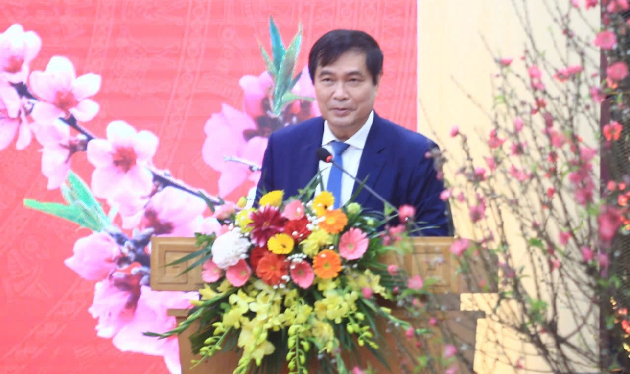 Báo chí phải mở đường, dẫn đường, giữ đường cho dòng chảy thông tin tích cực- Ảnh 1.