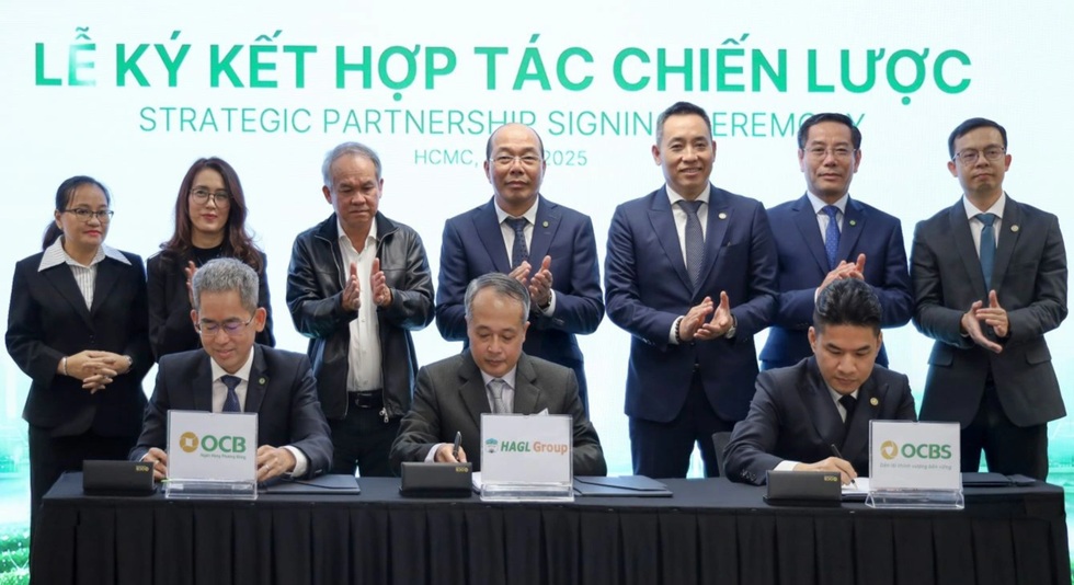 Bầu Đức kể về nỗi nhục không quên, vị ân nhân chịu lội bùn giúp vượt khó - 1