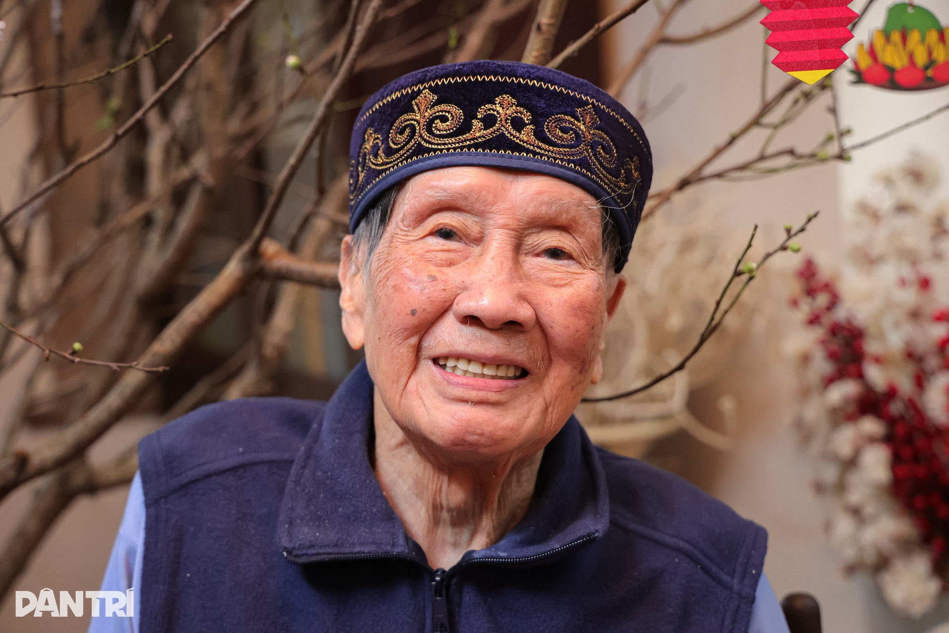 Bên trong căn nhà tập thể đơn sơ, chưa đầy 70m2 của nhạc sĩ Phạm Tuyên - 1