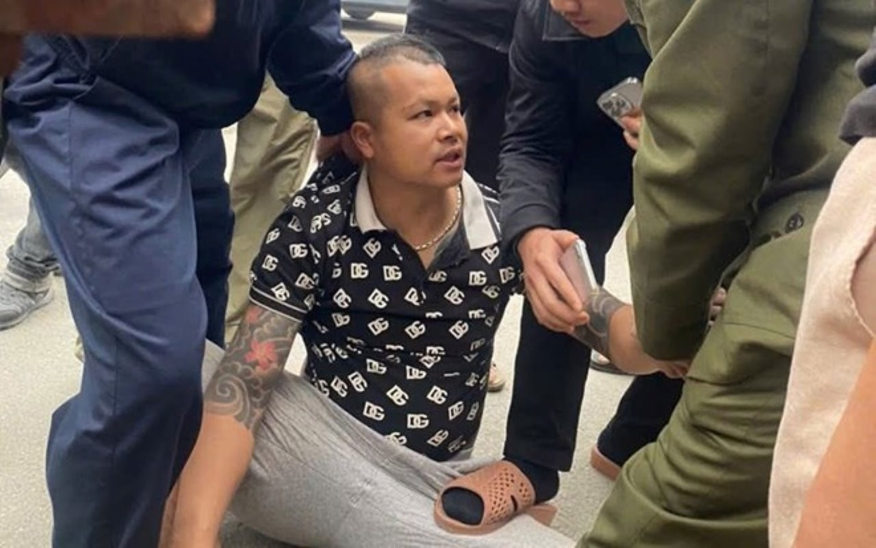 Bệnh nhân tâm thần cướp ngân hàng Lào Cai: Liệu có thoát án hình sự năm 2026? - Ảnh 1.