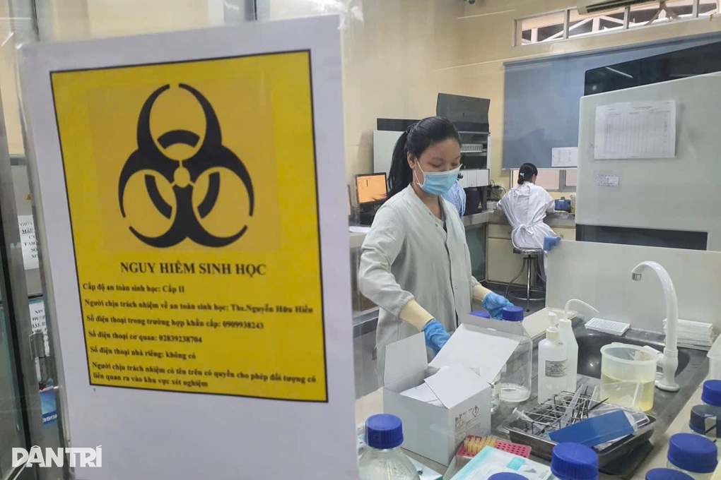 Bệnh viện “cổ” nhất Việt Nam tồn tại ra sao trước thách thức dịch bệnh? - 2