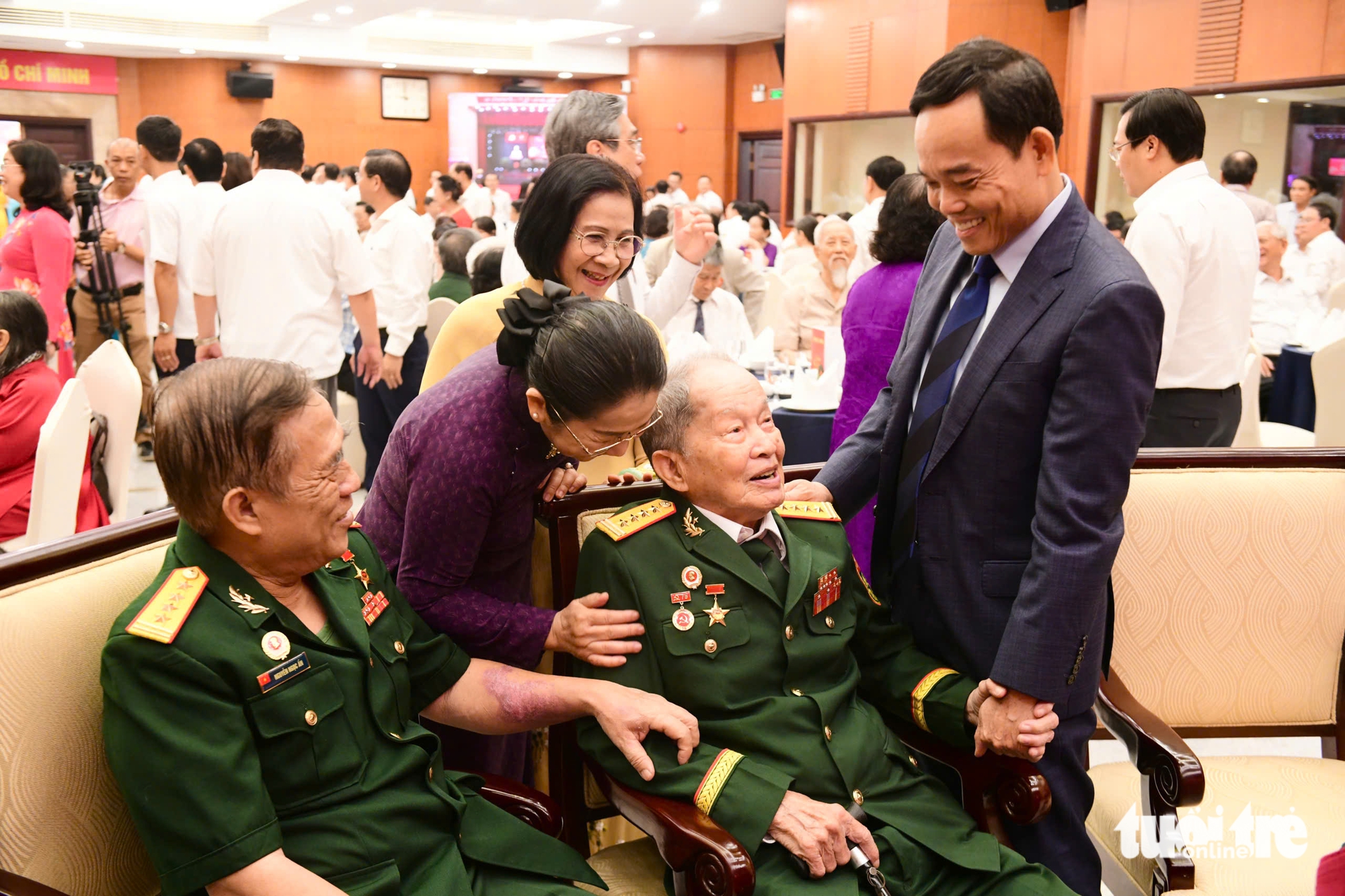 Bí thư Trần Lưu Quang - Ảnh 1.