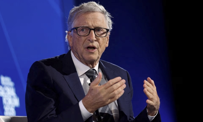 Bill Gates phát biểu tại một sự kiện ở Manhattan, New York, hồi tháng 9/2025. Ảnh: Reuters