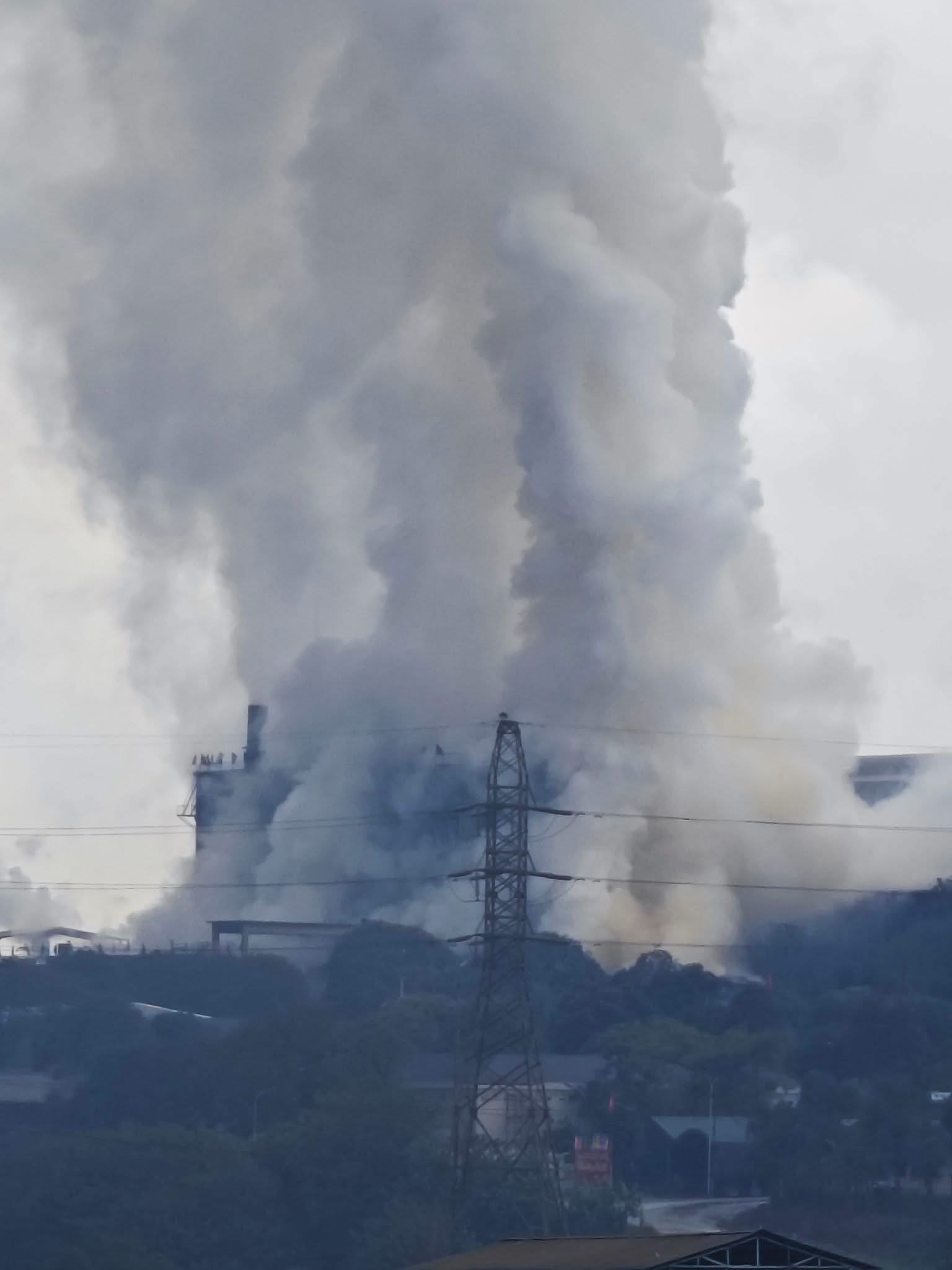 Bộ Nông nghiệp và Môi trường yêu cầu Lào Cai công khai kết quả xử lý vụ nổ nhà máy phốt pho 1 Bộ Nông nghiệp và Môi trường yêu cầu Lào Cai công khai kết quả xử lý vụ nổ nhà máy phốt pho - Ảnh 1.