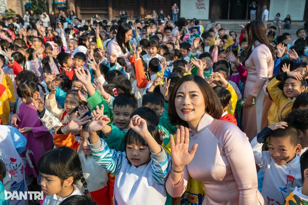 Bỏ định mức tiết dạy bắt buộc với hiệu trưởng, hiệu phó? - 1