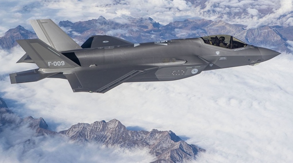 Bộ trưởng Hà Lan: F-35 có thể bị bẻ khóa như iPhone - 1
