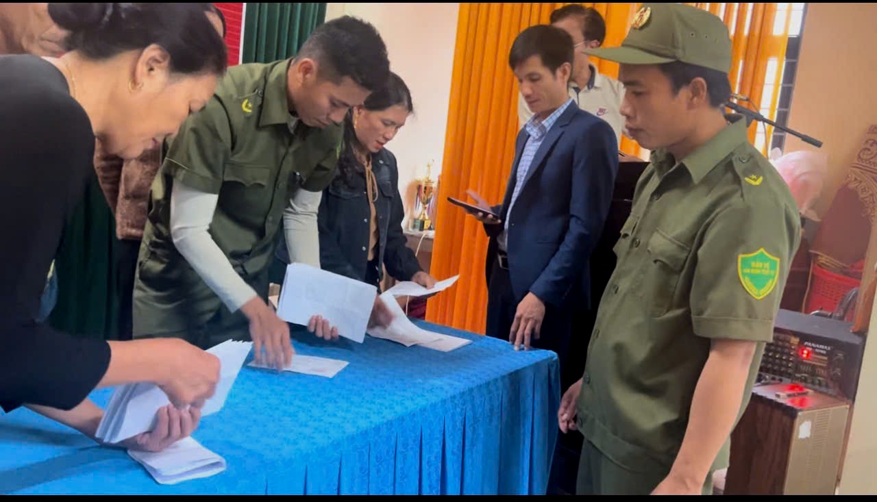 Bôi xấu đối thủ trước khi bầu trưởng thôn vẫn được UBND xã công nhận trúng cử? - Ảnh 1.