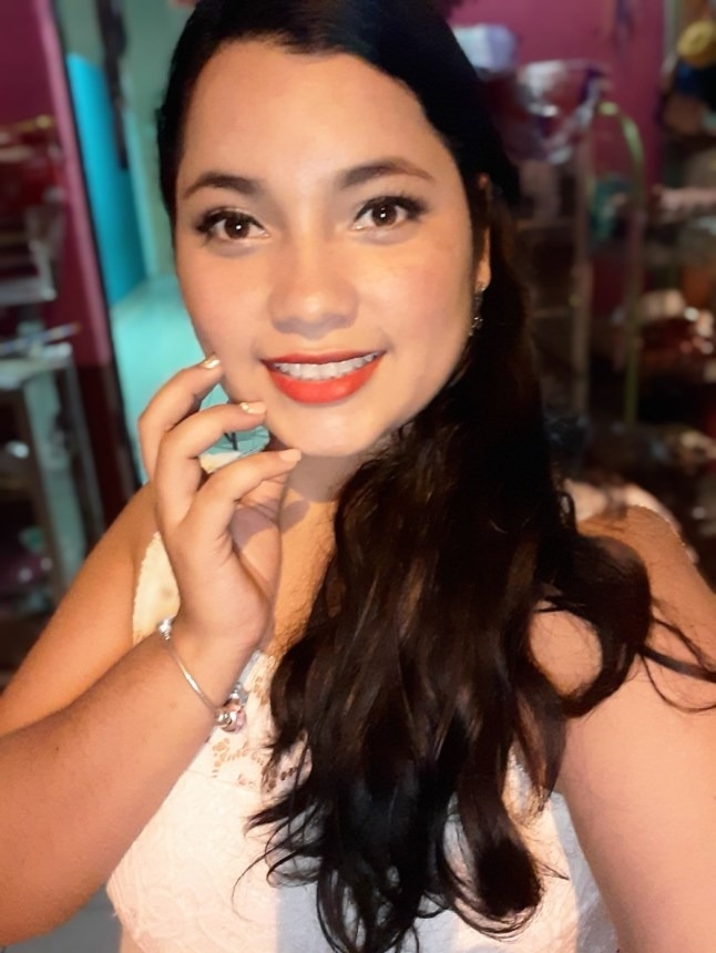 Bác sĩ Helen Sanchez được phát hiện tử vong trong kho đông lạnh của siêu thị. Ảnh: Facebook