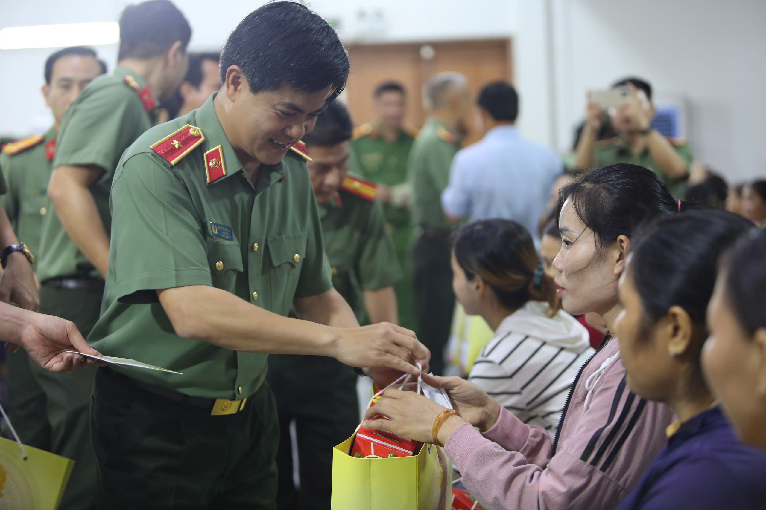 Công an tỉnh Đồng Nai: Làm mọi cách để người lao động có môi trường an toàn - Ảnh 1.