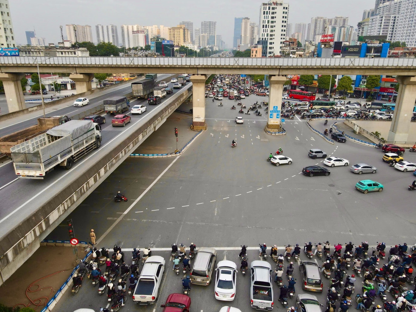 Camera AI thay đổi văn hóa giao thông tại Hà Nội năm 2026 - Ảnh 2.