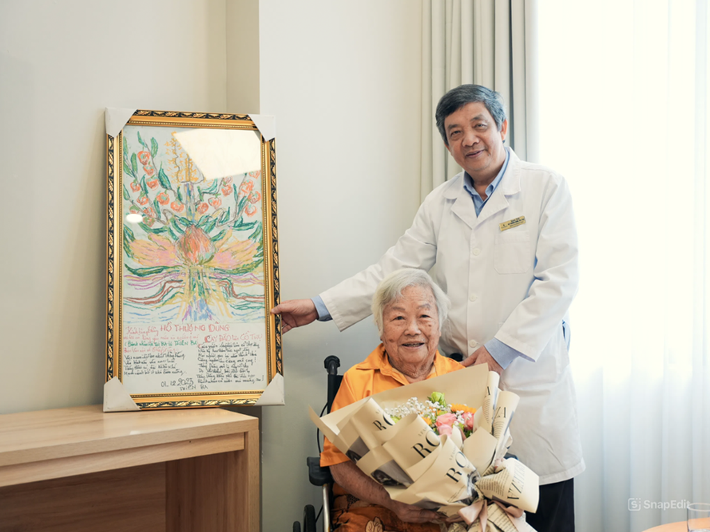 Can thiệp tim mạch phức tạp cứu sống cụ bà 88 tuổi mắc nhiều bệnh nền nguy hiểm - 1