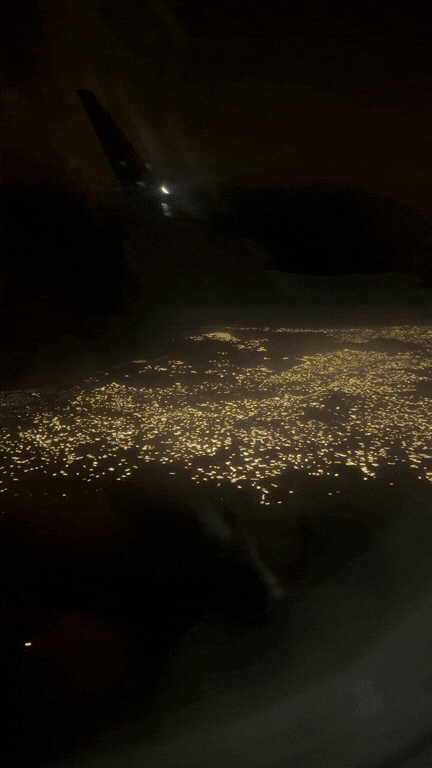 Cảnh tượng phi thường nhìn từ máy bay hóa ra là đặc sản Việt Nam!- Ảnh 2.