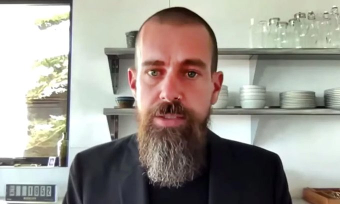 Jack Dorsey trong phiên điều trần từ xa qua video trước Hạ viện Mỹ tháng 3/2021. Ảnh: CNBC