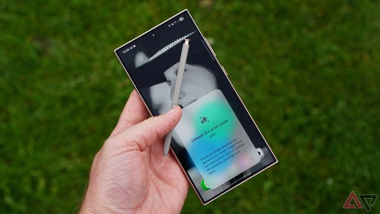 Cây bút công nghệ: 