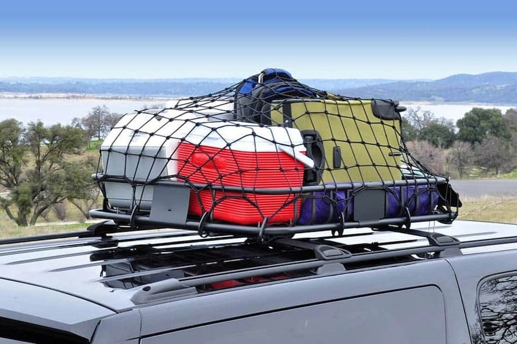 Chở cồng kềnh trên nóc ô tô có thể bị phạt tới 10 triệu đồng - 1