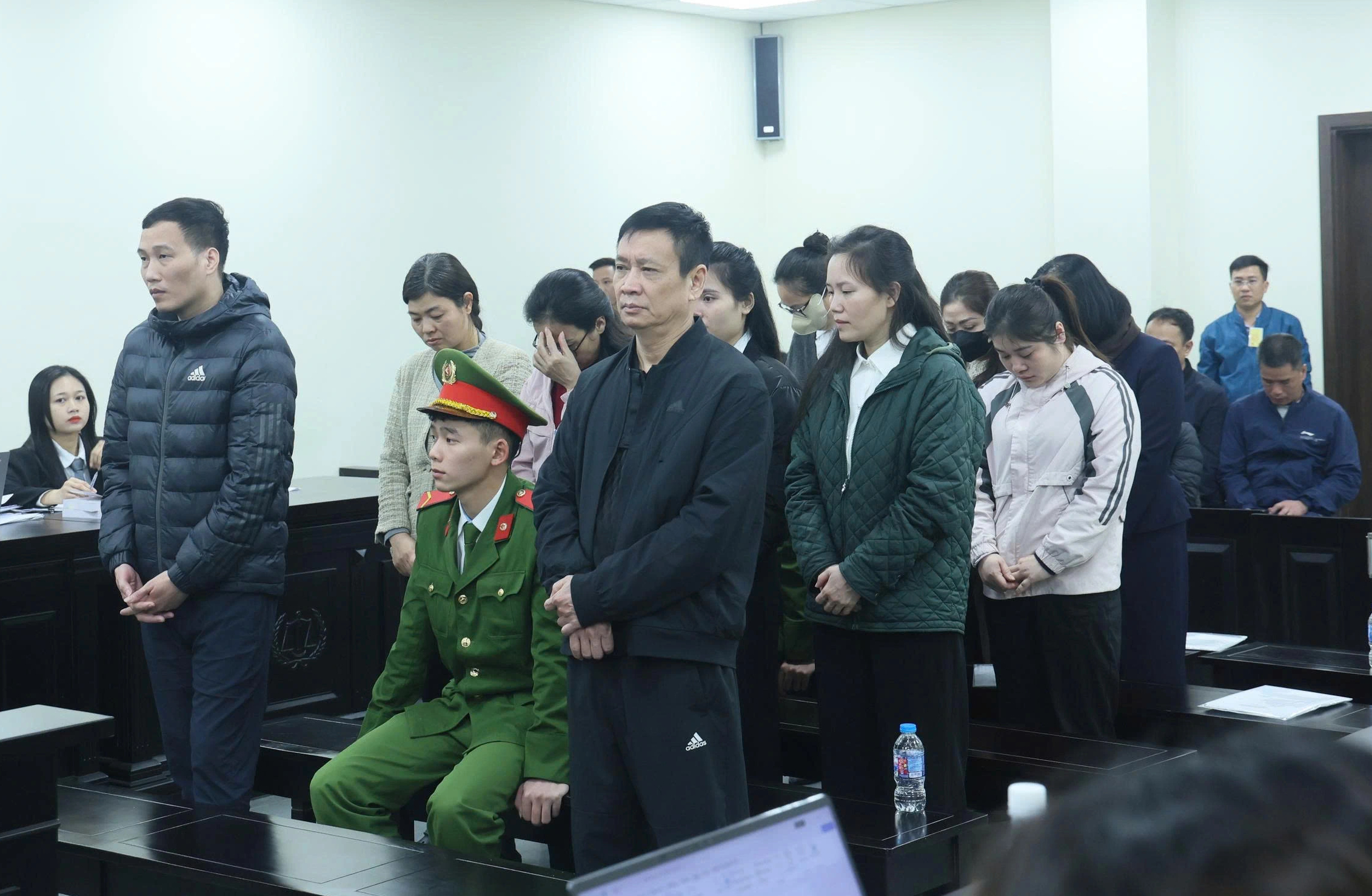 Chủ tiệm spa buôn lậu vàng từ Trung Quốc về Việt Nam với chiêu trò tinh vi - Ảnh 1.