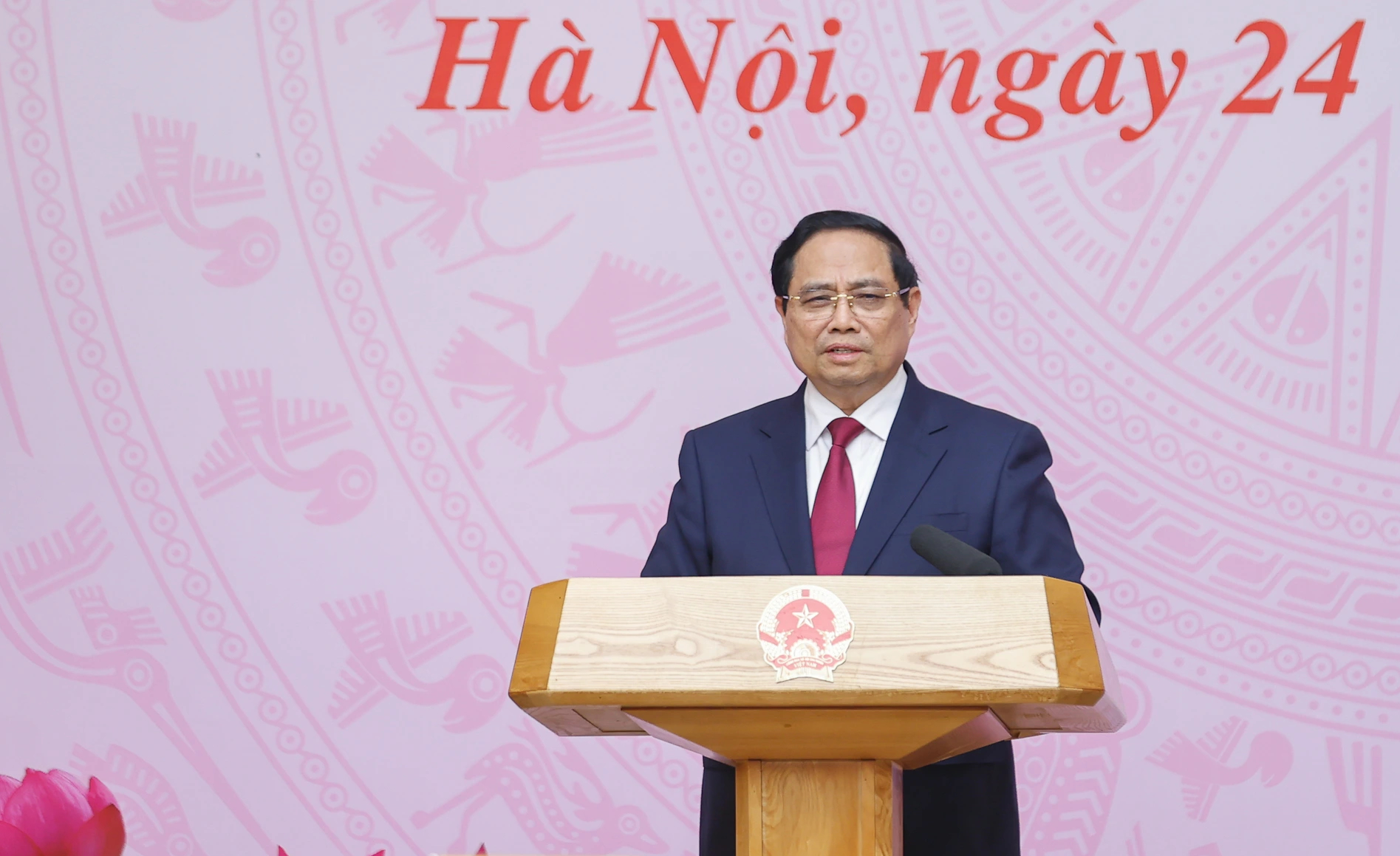 Thủ tướng Phạm Minh Chính nhấn mạnh đầu tư hạ tầng y tế và hệ sinh thái y tế thông minh - Ảnh 1.