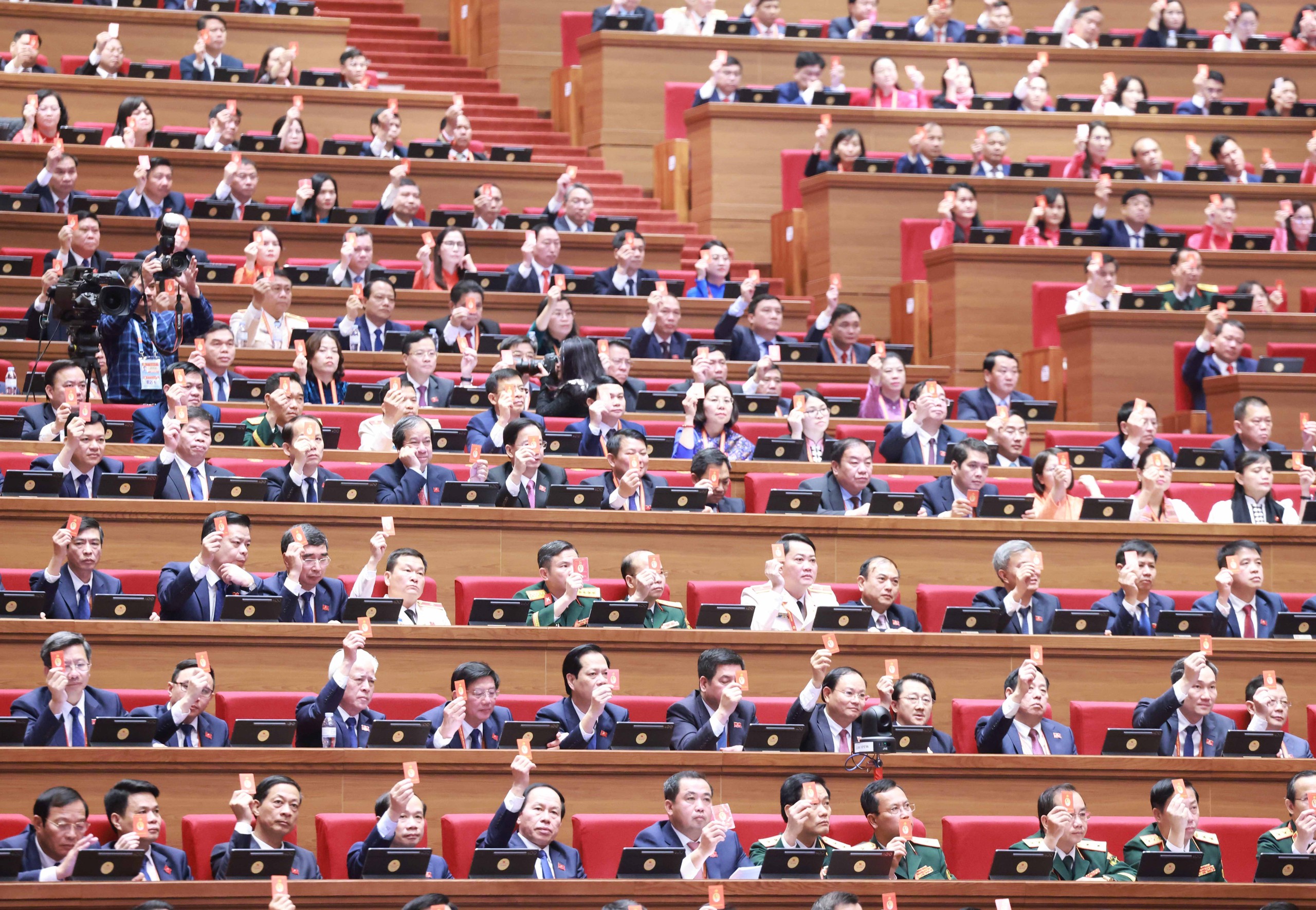 Chương trình hành động của Trung ương Đảng thực hiện Nghị quyết Đại hội XIV- Ảnh 1.