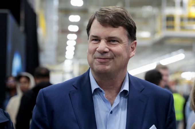 CEO Ford Jim Farley tại Trung tâm Xe điện của doanh nghiệp ở Dearborn, Michigan, Mỹ, ngày 26/4/2022. Ảnh: Reuters