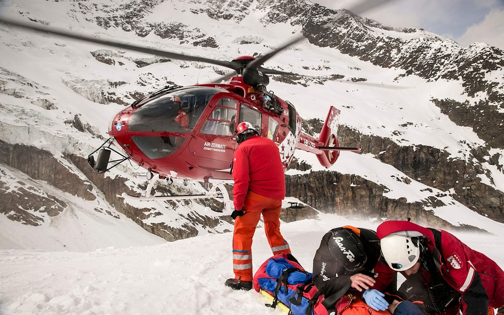 Cô gái Việt Nam tử vong ở sườn dốc khi leo núi tuyết ở Nhật một mình - 2