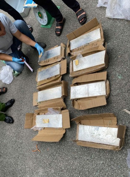 Công an Lạng Sơn triệt phá đường dây buôn lậu bạc lớn nhất từ trước đến nay- Ảnh 1.