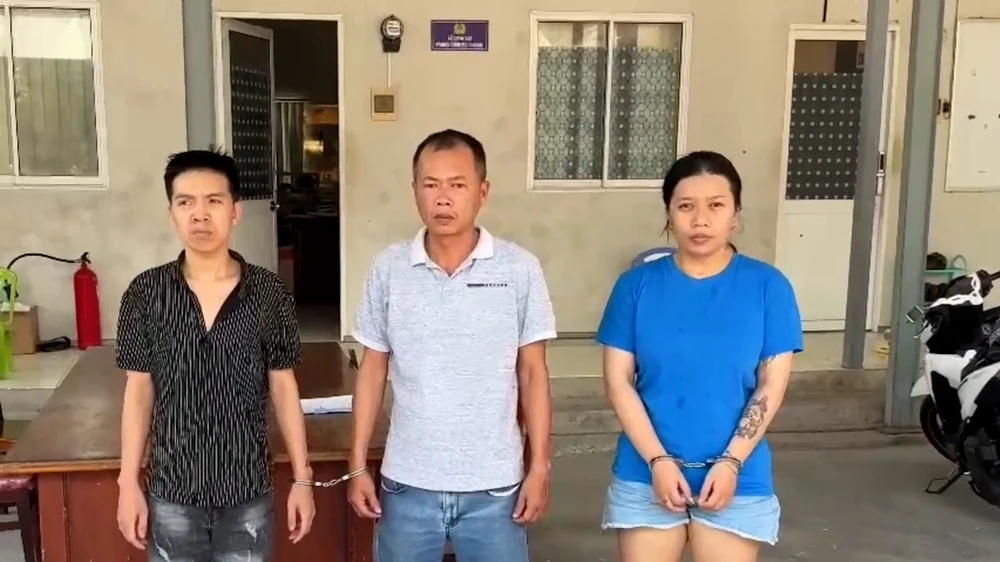 Sequence 03.00_01_47_15.Still001.jpg