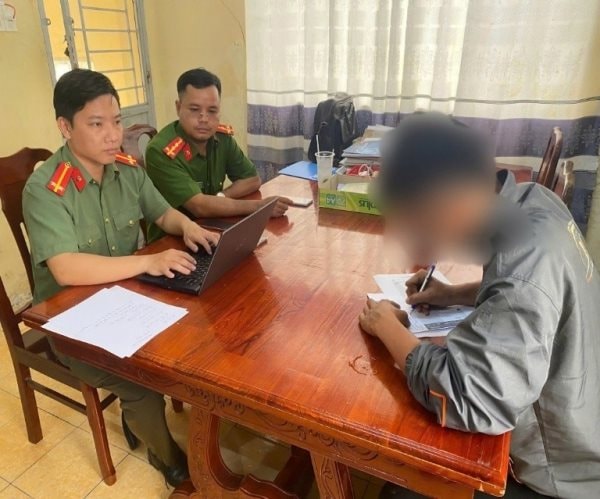 Công an cảnh báo người dân nhận được tin nhắn Zalo có nội dung sau vào dịp Tết này- Ảnh 1.