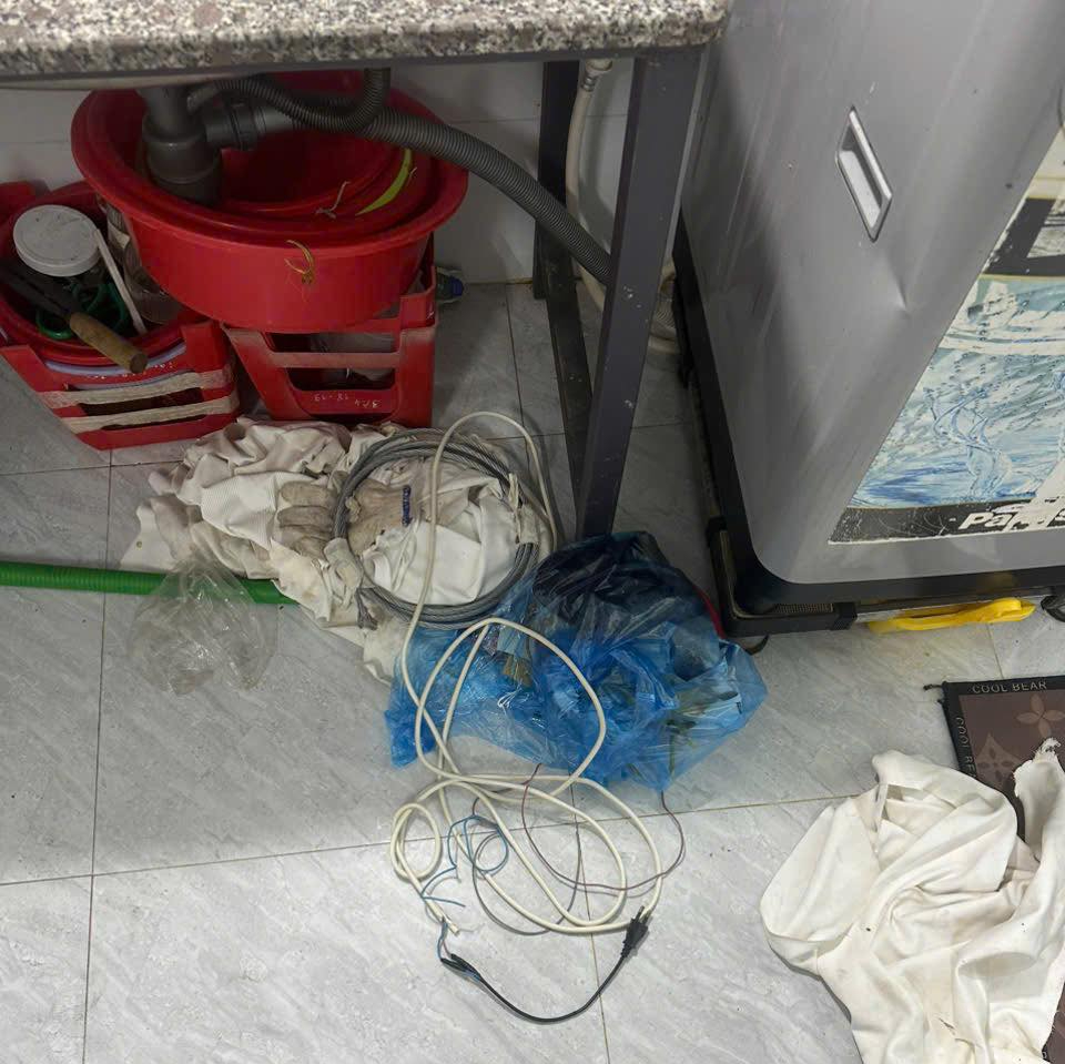 Lê Văn Thương khai nhận tội ác Giết vợ gây rúng động Dịp Tết 2026 - Ảnh 3. Lê Văn Thương khai nhận tội ác Giết vợ gây rúng động Dịp Tết 2026 - Ảnh 3.