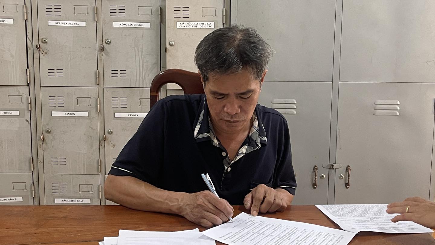 Lê Văn Thương khai nhận tội ác Giết vợ gây rúng động Dịp Tết 2026 - Ảnh 2. Lê Văn Thương khai nhận tội ác Giết vợ gây rúng động Dịp Tết 2026 - Ảnh 2.