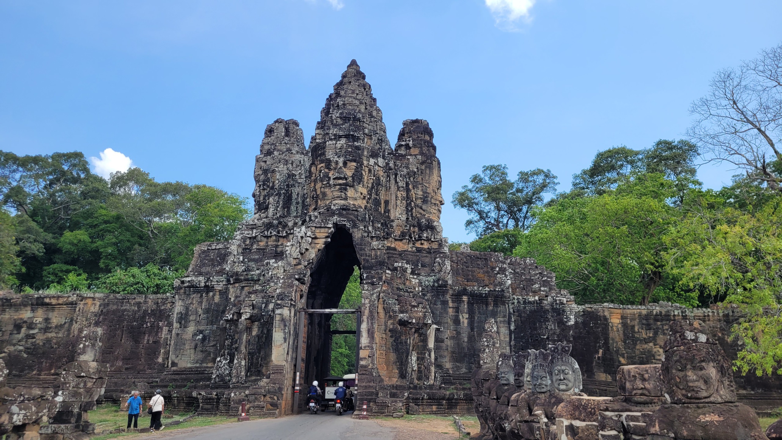 Khám phá vẻ đẹp kỳ diệu của Angkor Wat trong hành trình ngắn ngủi đến Siem Reap - Ảnh 1. Khám phá vẻ đẹp kỳ diệu của Angkor Wat trong hành trình ngắn ngủi đến Siem Reap - Ảnh 1.