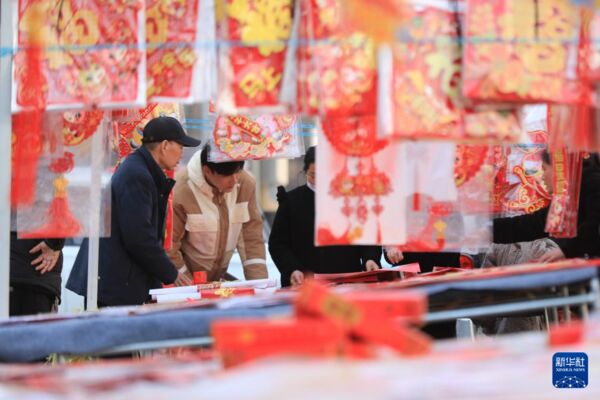 Đã quá mệt vì phải diễn, giới trẻ Trung Quốc bắt đầu 