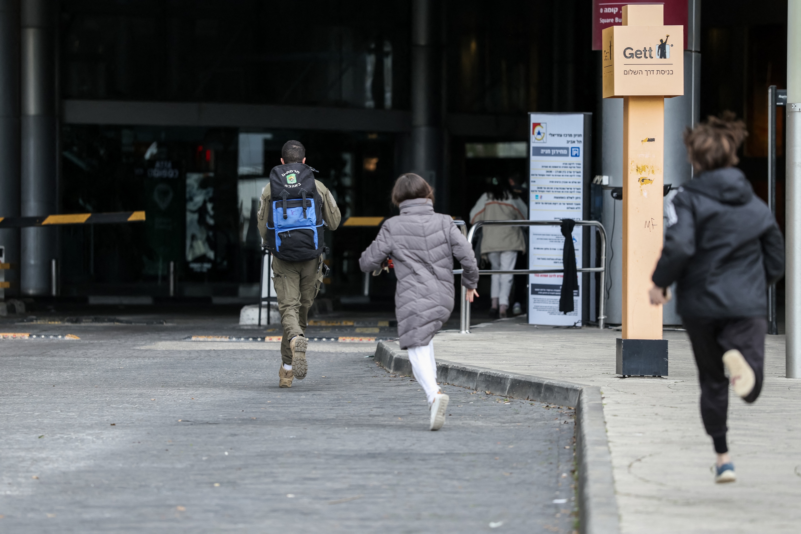 Đại sứ quán Việt Nam phát cảnh báo khẩn tới cộng đồng người Việt ở Israel 1 Đại sứ quán Việt Nam phát cảnh báo khẩn tới cộng đồng người Việt ở Israel - Ảnh 1.