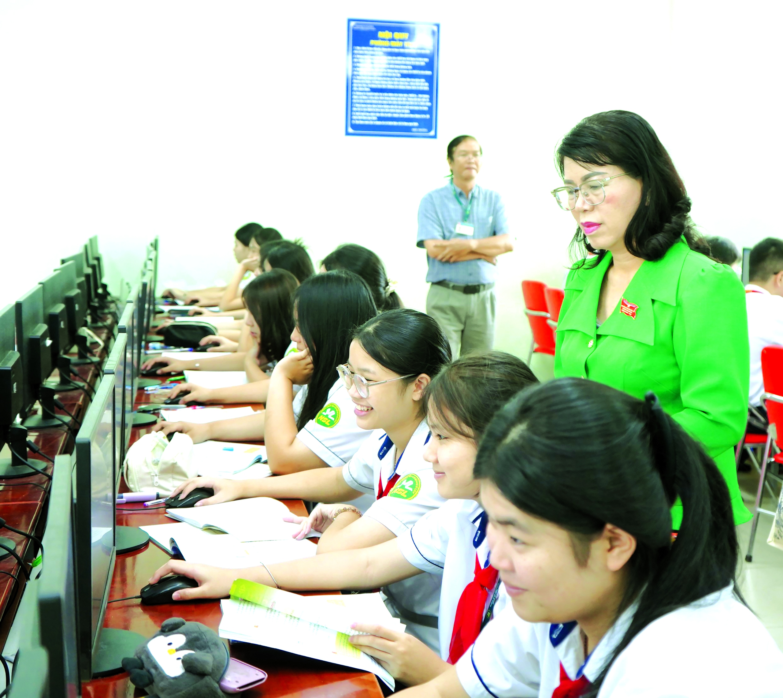 Dấn thân thầm lặng ở tuyến đầu cải cách - Ảnh 1.