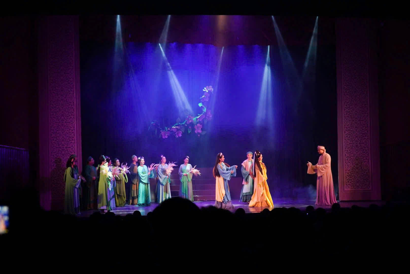 Ngữ văn - Ảnh 1.