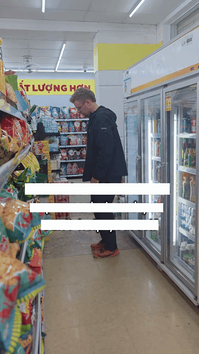 Đi siêu thị ở Việt Nam, khách Tây liên tục lắc người đầy khó hiểu- Ảnh 2.