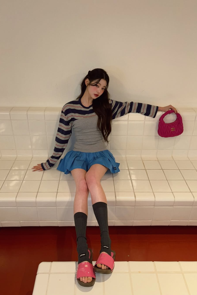 Diện tất ống chân sao cho khéo để chuẩn gu sành điệu?- Ảnh 5.