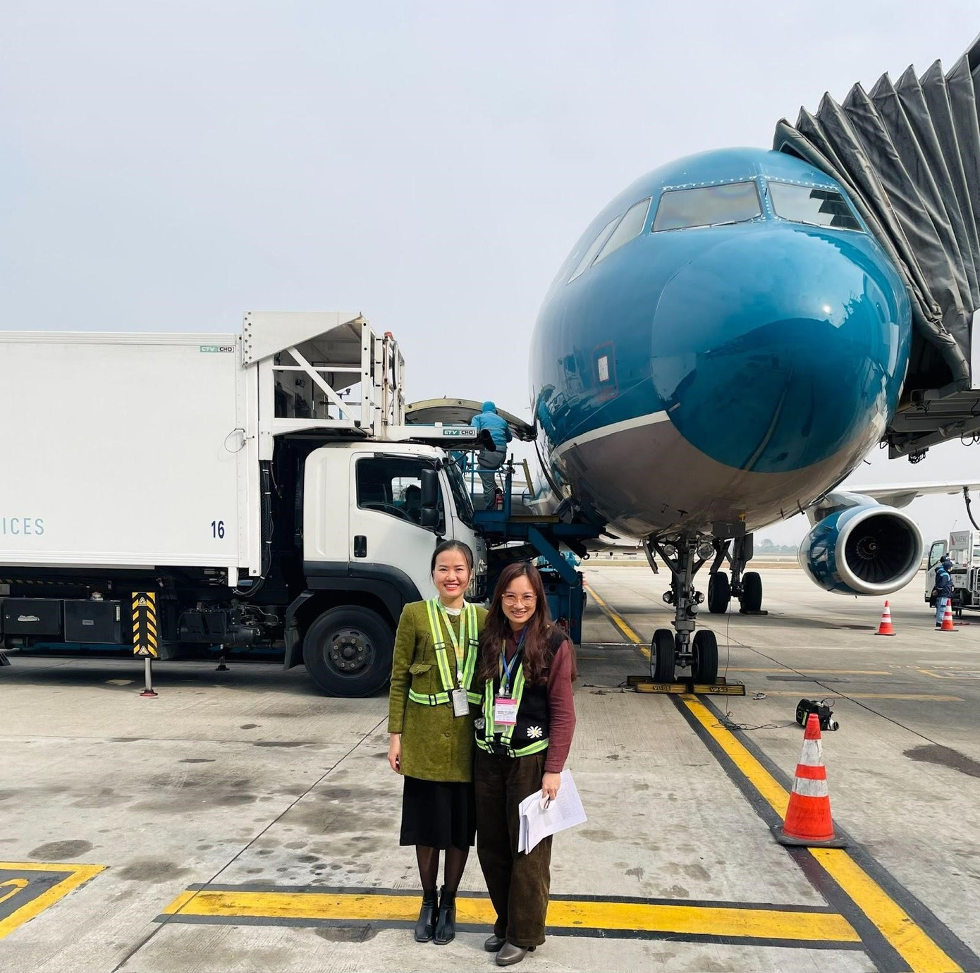 Điều ít biết về quy trình kiểm soát suất ăn trên máy bay- Ảnh 2.