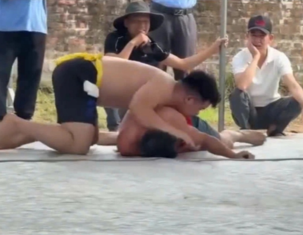 Đô vật tử vong tại hội làng Hà Nội: Vấn đề pháp lý mấu chốt là gì? - 1