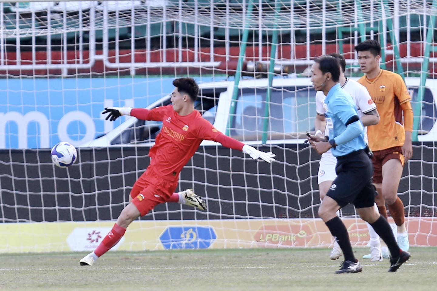 Đội tuyển Việt Nam lột xác nhờ điều đặc biệt này, không cầu thủ nào không thể thay thế
- Ảnh 2.