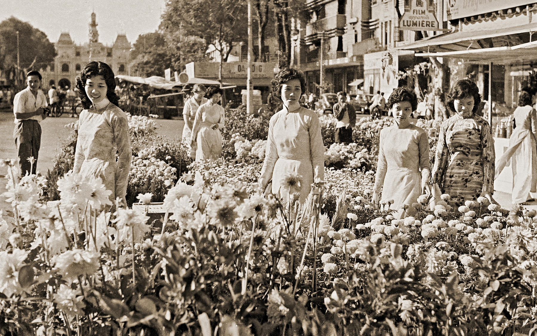 Đón xuân này nhớ tết xưa  - Ảnh 1.