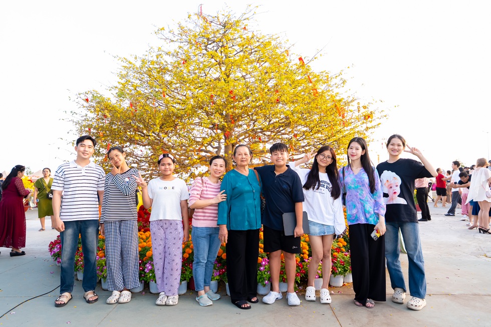 Dòng người về Cần Giờ du xuân, đón đầu giá trị đô thị ESG - 1