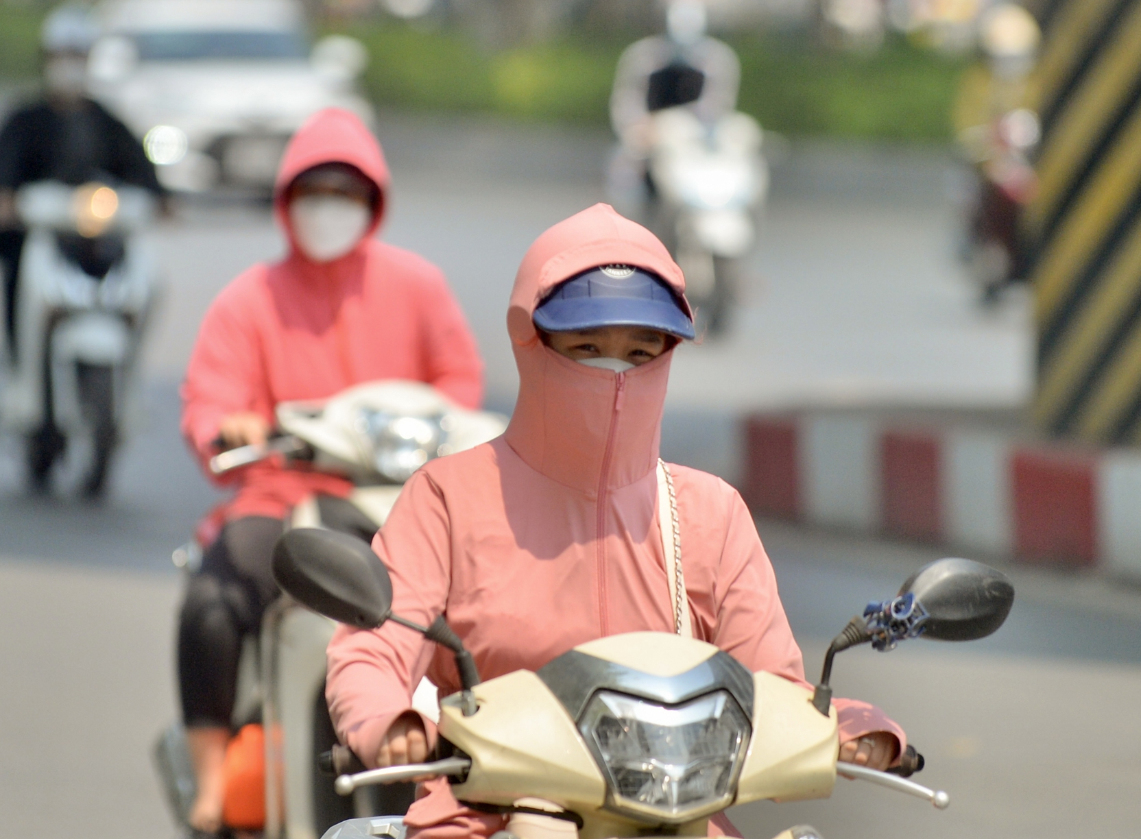 Dự báo thời tiết nắng nóng gay gắt trên diện rộng sẽ đến sớm- Ảnh 1. Dự báo thời tiết nắng nóng gay gắt trên diện rộng sẽ đến sớm- Ảnh 1.