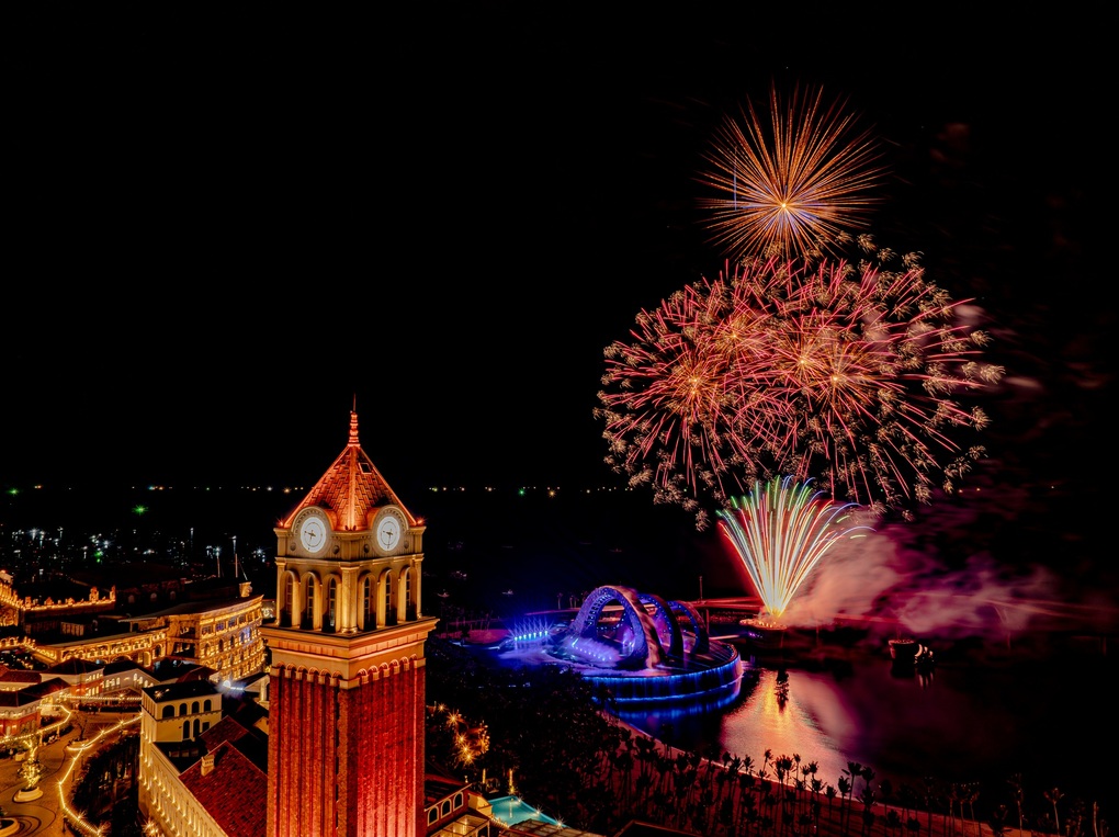 Du lịch Phú Quốc cháy phòng, căn hộ The Sunset đón kỳ vọng lớn - 1