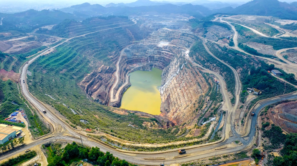 Giá Vonfram tăng gần 3 lần trong năm 2025, Masan High-Tech Materials báo lãi tích cực - 1