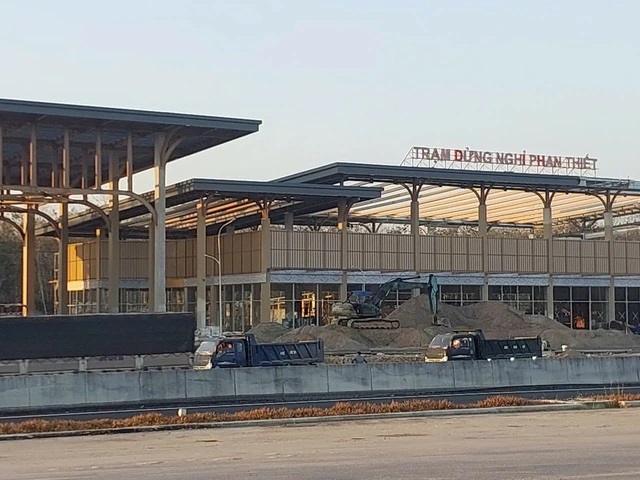 Giải phóng nỗi lo cao tốc mùa tết - Ảnh 1.