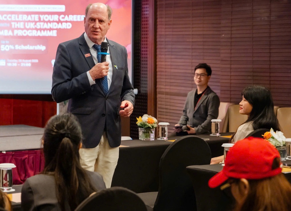 Giáo viên nước ngoài và những trải nghiệm nhớ đời dịp Tết - 1