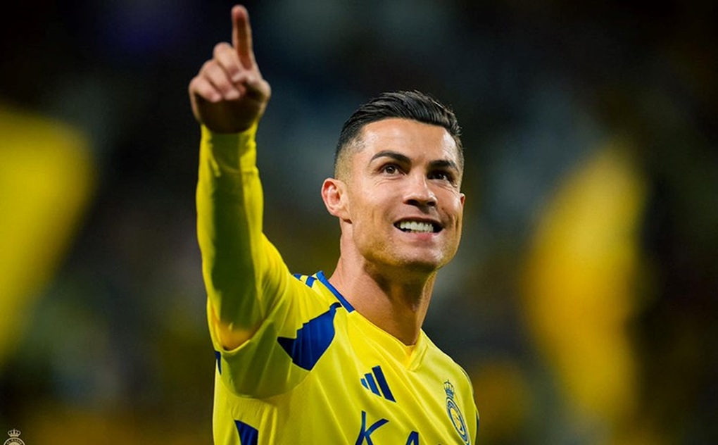 Giới chủ Saudi Arabia ra tối hậu thư cứng rắn với C.Ronaldo - 1