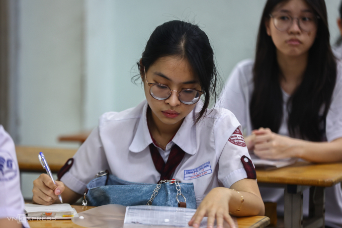 Thí sinh TP HCM thi tốt nghiệp THPT 2025. Ảnh: Quỳnh Trần